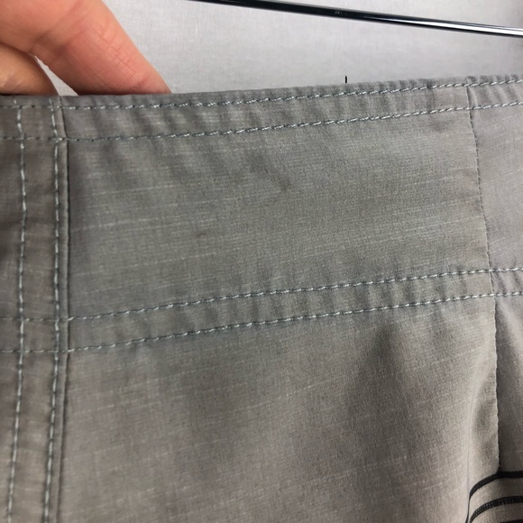 ⭐️ 5/$30 Mossimo board shorts 🩳 - Picture 5 of 5